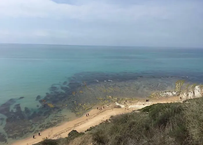 Bluoltremare * Realmonte