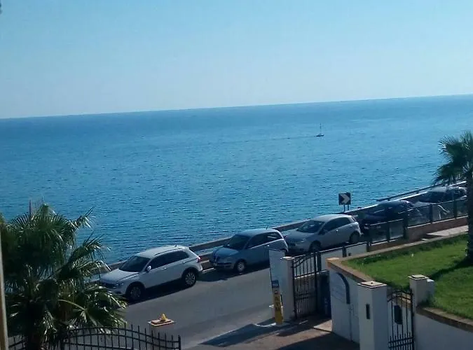 Bluoltremare * Realmonte