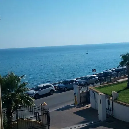 Bluoltremare * ריאלמונטה